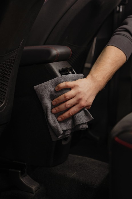 INTERIOR DETAILER-5.jpg